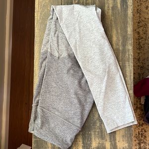 Outdoor Voices SET - XS grey leggings and S bra